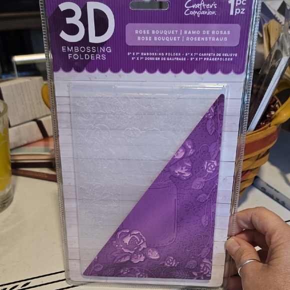 Crafter's Companion Other - Crafter's Companion Rose Bouquet 3D Embossing Folder - NEW